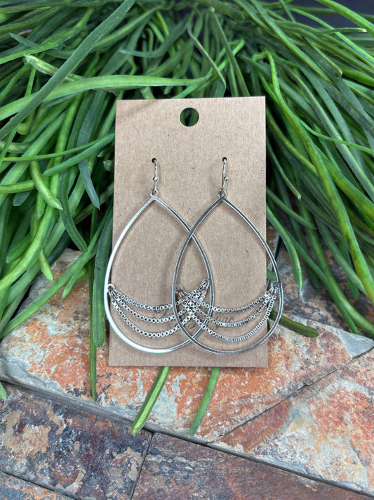 Feeling Fabulous Chain Teardrop Earrings - Silver