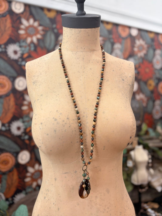 Rooted Splendor Necklace