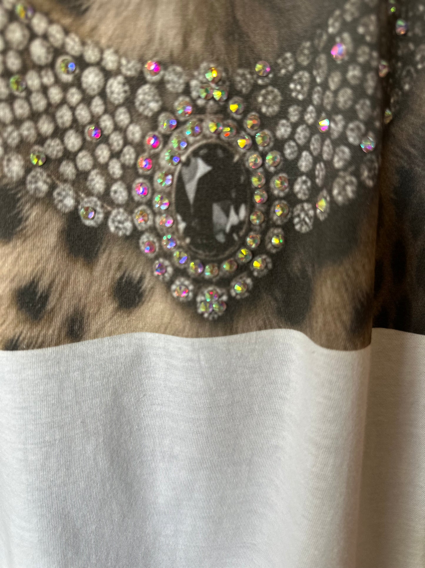 Jewel Of The Jungle Graphic Tee