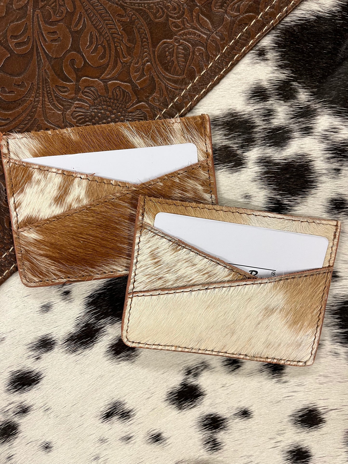 Myra Brun Card Holder